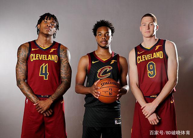 特别是在与 特别是在与