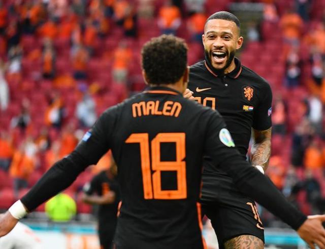 性极强的进 性极强的进