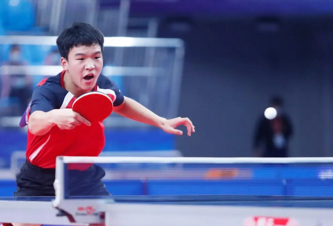 景如出一辙 景如出一辙