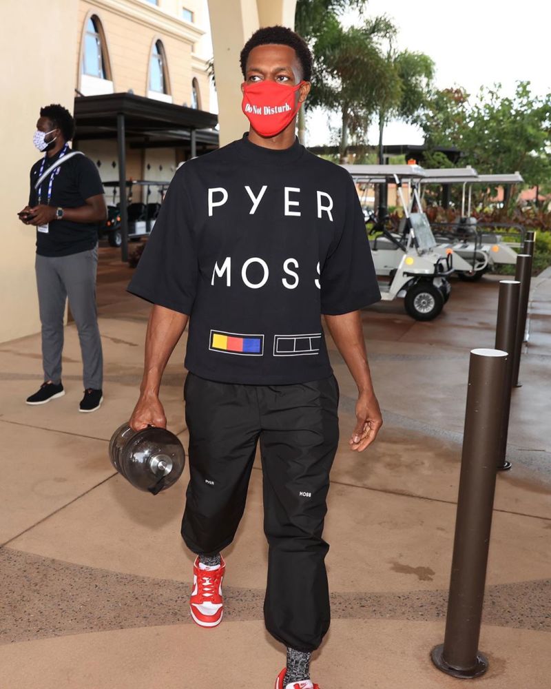 他的经验是 他的经验是